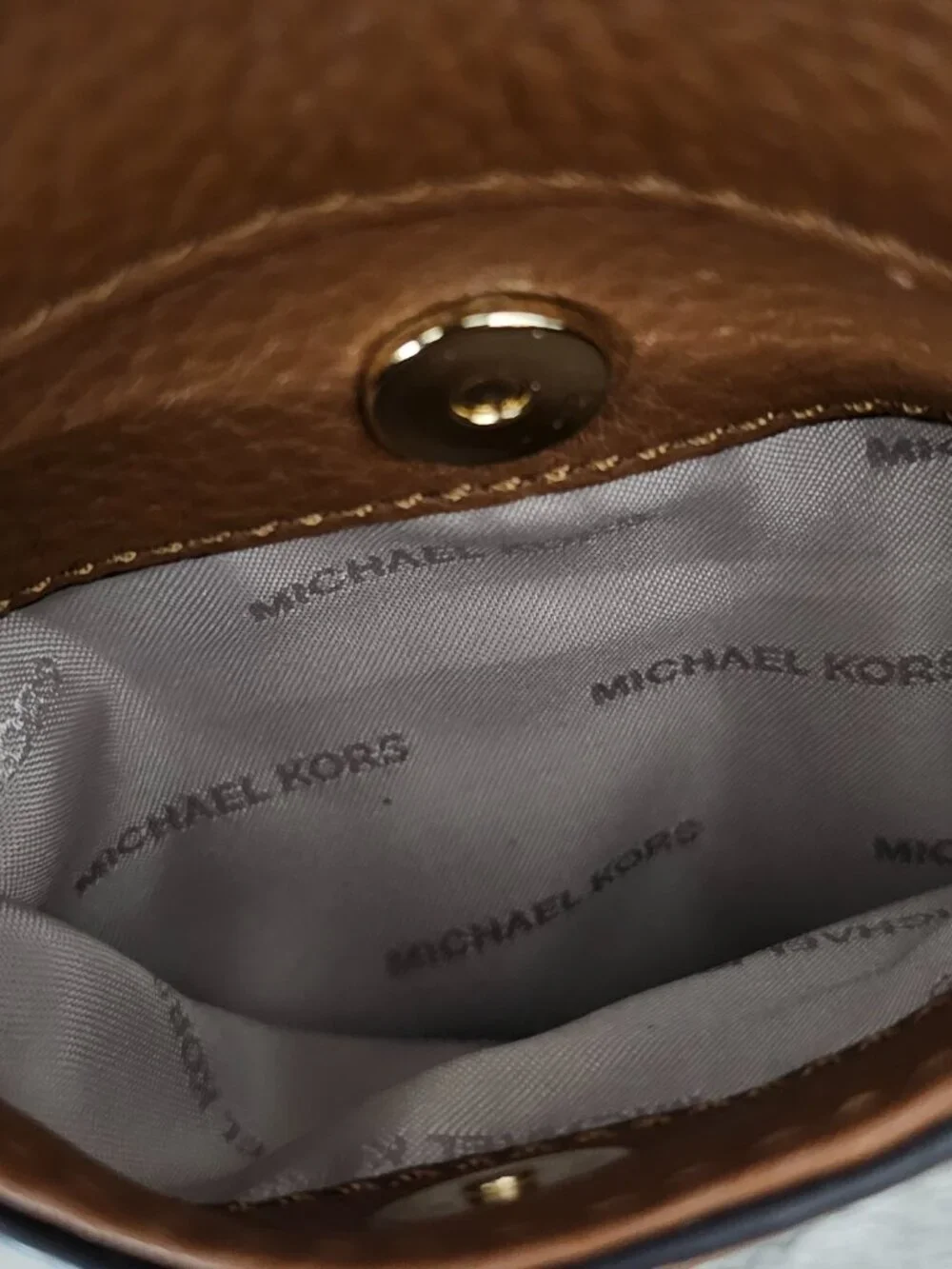 Michael Kors Lupita Pebble Leather Hobo Messenger Shoulder Bag COA Brown